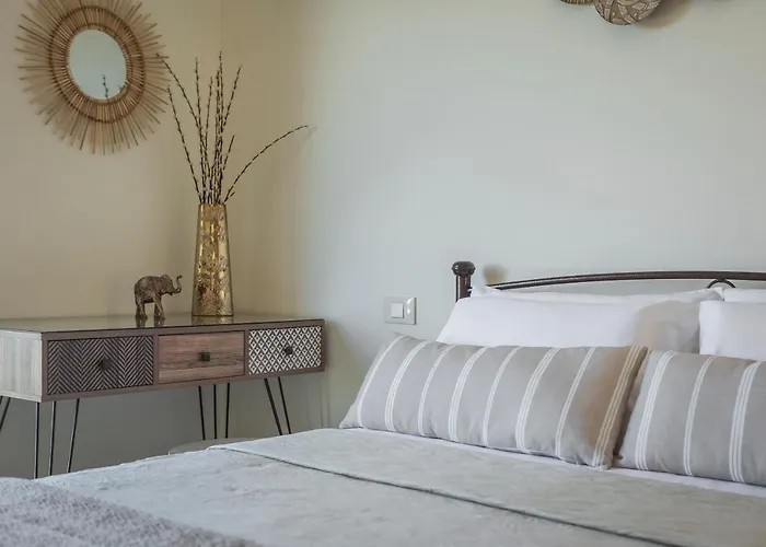 Sailing Kefalonia * Karavádhos