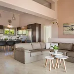 Villa Sailing Kefalonia Karavádhos